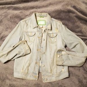 Vintage-y denim jean jacket $SALE!$